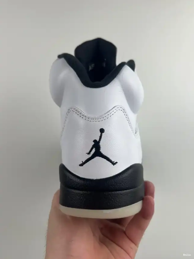 Bmlin Shoes BLACK' DD0587-110 JORDAN 'WHITE AIR RETRO 5 0610